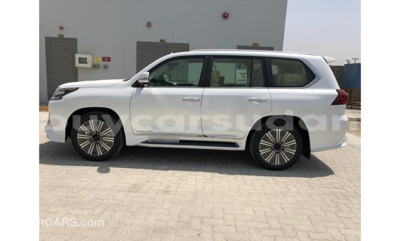 Buy Import Lexus LX White Car in Import - Dubai in Al Jazirah State Buy Import Lexus LX White Car in Import - Dubai in Al Jazirah State