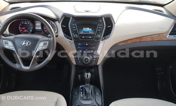 Buy Import Hyundai Santa Fe Other Car in Import - Dubai in Al Jazirah State Buy Import Hyundai Santa Fe Other Car in Import - Dubai in Al Jazirah State