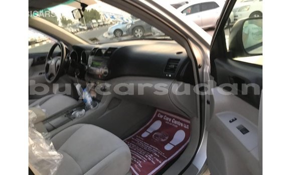 Buy Import Toyota Highlander Other Car in Import - Dubai in Al Jazirah State Buy Import Toyota Highlander Other Car in Import - Dubai in Al Jazirah State