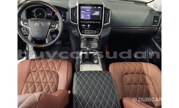 Buy Import Toyota Land Cruiser Black Car in Import - Dubai in Al Jazirah State Buy Import Toyota Land Cruiser Black Car in Import - Dubai in Al Jazirah State