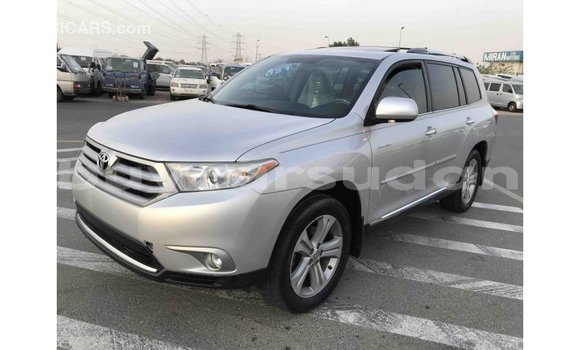 Buy Import Toyota Highlander Other Car in Import - Dubai in Al Jazirah State Buy Import Toyota Highlander Other Car in Import - Dubai in Al Jazirah State