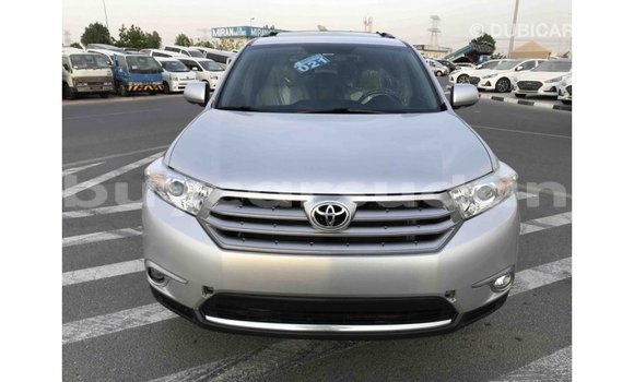 Buy Import Toyota Highlander Other Car in Import - Dubai in Al Jazirah State Buy Import Toyota Highlander Other Car in Import - Dubai in Al Jazirah State