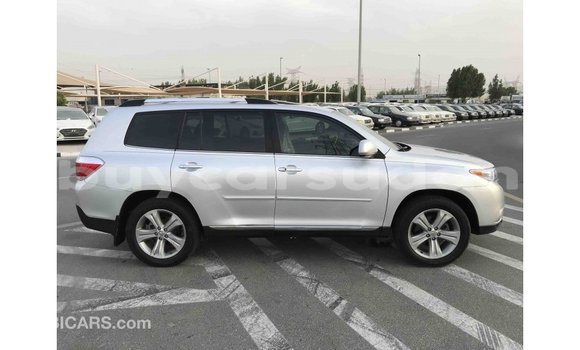 Buy Import Toyota Highlander Other Car in Import - Dubai in Al Jazirah State Buy Import Toyota Highlander Other Car in Import - Dubai in Al Jazirah State