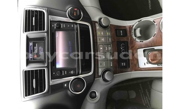 Buy Import Toyota Highlander Other Car in Import - Dubai in Al Jazirah State Buy Import Toyota Highlander Other Car in Import - Dubai in Al Jazirah State