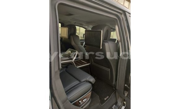 Acheter Import Voiture Toyota Land Cruiser Noir à Import - Dubai, État d'Al Jazirah Acheter Import Voiture Toyota Land Cruiser Noir à Import - Dubai, État d'Al Jazirah