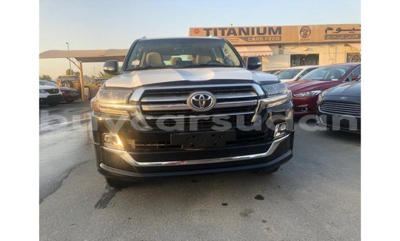 Buy Import Toyota Land Cruiser Black Car in Import - Dubai in Al Jazirah State Buy Import Toyota Land Cruiser Black Car in Import - Dubai in Al Jazirah State
