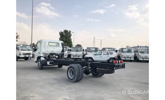 Buy Import Mitsubishi Carisma White Car in Import - Dubai in Al Jazirah State Buy Import Mitsubishi Carisma White Car in Import - Dubai in Al Jazirah State