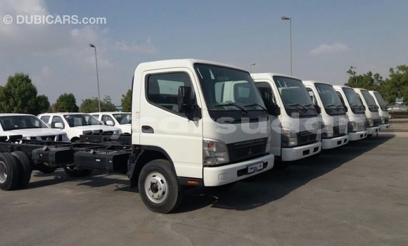 Buy Import Mitsubishi Carisma White Car in Import - Dubai in Al Jazirah State Buy Import Mitsubishi Carisma White Car in Import - Dubai in Al Jazirah State