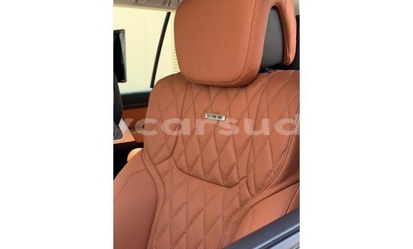 Acheter Import Voiture Toyota Land Cruiser Noir à Import - Dubai, État d'Al Jazirah Acheter Import Voiture Toyota Land Cruiser Noir à Import - Dubai, État d'Al Jazirah