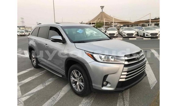Buy Import Toyota Highlander Other Car in Import - Dubai in Al Jazirah State Buy Import Toyota Highlander Other Car in Import - Dubai in Al Jazirah State
