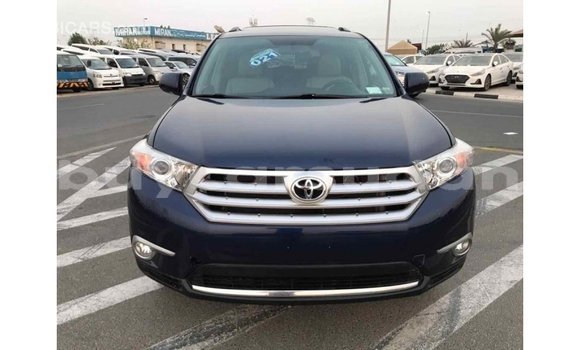 Buy Import Toyota Highlander Blue Car in Import - Dubai in Al Jazirah State Buy Import Toyota Highlander Blue Car in Import - Dubai in Al Jazirah State