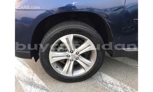 Buy Import Toyota Highlander Blue Car in Import - Dubai in Al Jazirah State Buy Import Toyota Highlander Blue Car in Import - Dubai in Al Jazirah State