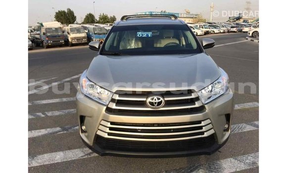 Buy Import Toyota Highlander Beige Car in Import - Dubai in Al Jazirah State Buy Import Toyota Highlander Beige Car in Import - Dubai in Al Jazirah State