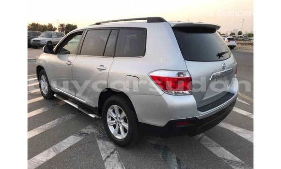 Buy Import Toyota Highlander Other Car in Import - Dubai in Al Jazirah State Buy Import Toyota Highlander Other Car in Import - Dubai in Al Jazirah State