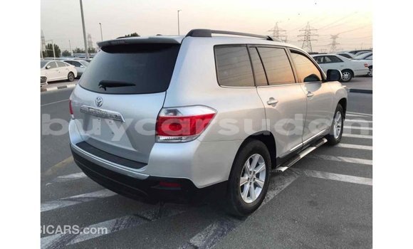 Buy Import Toyota Highlander Other Car in Import - Dubai in Al Jazirah State Buy Import Toyota Highlander Other Car in Import - Dubai in Al Jazirah State