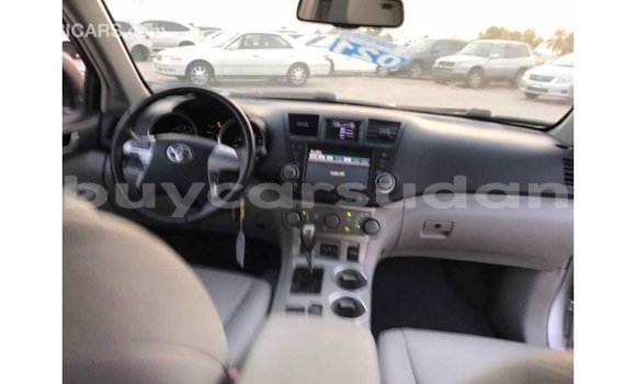Buy Import Toyota Highlander Other Car in Import - Dubai in Al Jazirah State Buy Import Toyota Highlander Other Car in Import - Dubai in Al Jazirah State