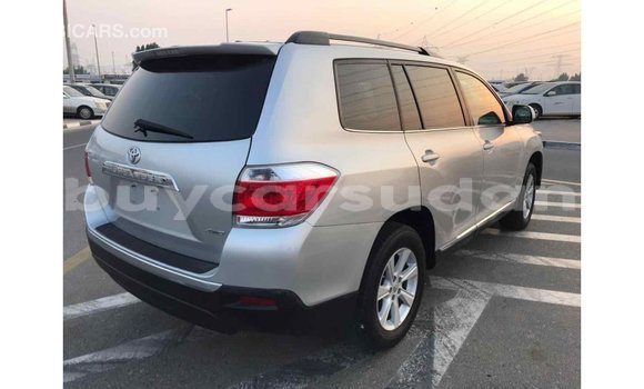 Buy Import Toyota Highlander Other Car in Import - Dubai in Al Jazirah State Buy Import Toyota Highlander Other Car in Import - Dubai in Al Jazirah State
