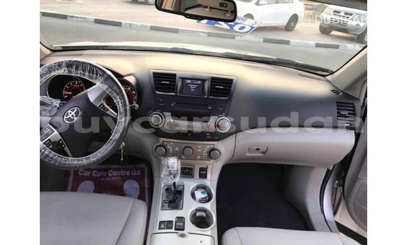 Buy Import Toyota Highlander Other Car in Import - Dubai in Al Jazirah State Buy Import Toyota Highlander Other Car in Import - Dubai in Al Jazirah State