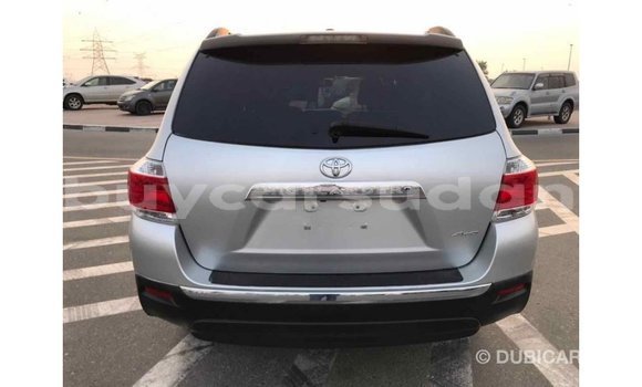 Buy Import Toyota Highlander Other Car in Import - Dubai in Al Jazirah State Buy Import Toyota Highlander Other Car in Import - Dubai in Al Jazirah State