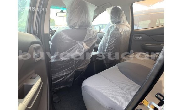 Buy Import Mitsubishi L200 Black Car in Import - Dubai in Al Jazirah State Buy Import Mitsubishi L200 Black Car in Import - Dubai in Al Jazirah State