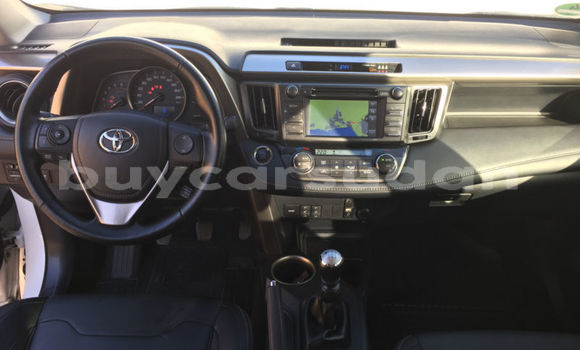 Buy Import Toyota RAV4 White Car in Omdourman in Khartoum Buy Import Toyota RAV4 White Car in Omdourman in Khartoum