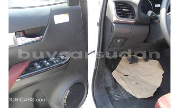 Buy Import Toyota Hilux White Car in Import - Dubai in Al Jazirah State Buy Import Toyota Hilux White Car in Import - Dubai in Al Jazirah State