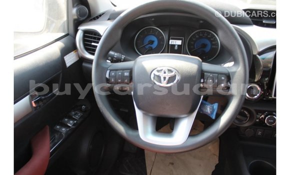 Buy Import Toyota Hilux White Car in Import - Dubai in Al Jazirah State Buy Import Toyota Hilux White Car in Import - Dubai in Al Jazirah State