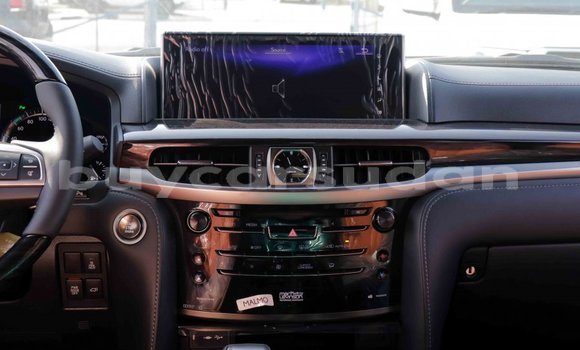 Acheter Import Voiture Lexus LX Blanc à Import - Dubai, État d'Al Jazirah Acheter Import Voiture Lexus LX Blanc à Import - Dubai, État d'Al Jazirah