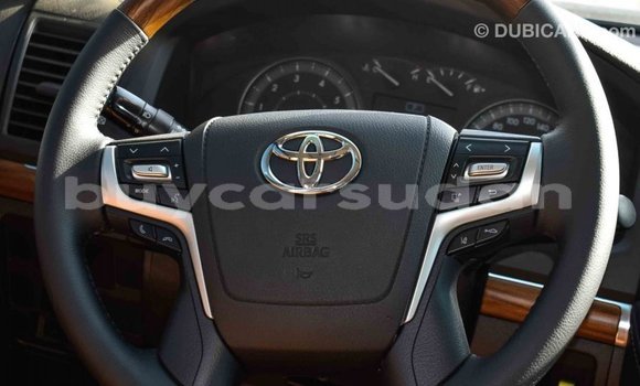 Buy Import Toyota Land Cruiser White Car in Import - Dubai in Al Jazirah State Buy Import Toyota Land Cruiser White Car in Import - Dubai in Al Jazirah State