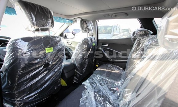 Buy Import Hyundai Santa Fe White Car in Import - Dubai in Al Jazirah State Buy Import Hyundai Santa Fe White Car in Import - Dubai in Al Jazirah State