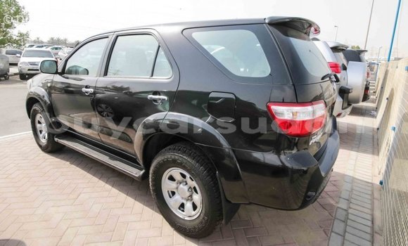 Buy Import Toyota Fortuner Black Car in Import - Dubai in Al Jazirah State Buy Import Toyota Fortuner Black Car in Import - Dubai in Al Jazirah State