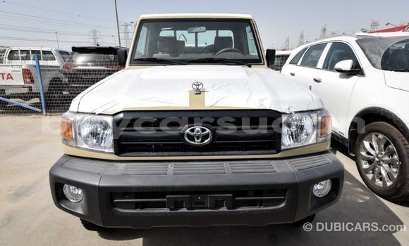 Buy Import Toyota Land Cruiser Beige Car in Import - Dubai in Al Jazirah State Buy Import Toyota Land Cruiser Beige Car in Import - Dubai in Al Jazirah State