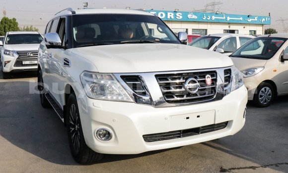 Buy Import Nissan Patrol White Car in Import - Dubai in Al Jazirah State Buy Import Nissan Patrol White Car in Import - Dubai in Al Jazirah State