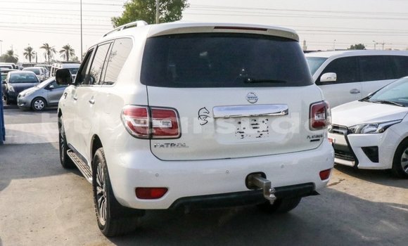 Buy Import Nissan Patrol White Car in Import - Dubai in Al Jazirah State Buy Import Nissan Patrol White Car in Import - Dubai in Al Jazirah State