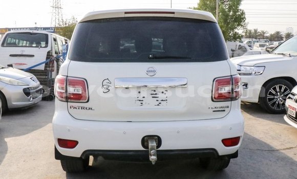 Buy Import Nissan Patrol White Car in Import - Dubai in Al Jazirah State Buy Import Nissan Patrol White Car in Import - Dubai in Al Jazirah State