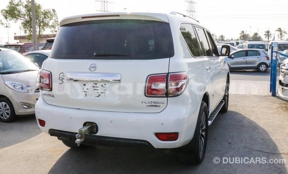 Buy Import Nissan Patrol White Car in Import - Dubai in Al Jazirah State Buy Import Nissan Patrol White Car in Import - Dubai in Al Jazirah State