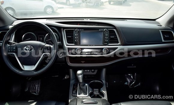 Buy Import Toyota Highlander Other Car in Import - Dubai in Al Jazirah State Buy Import Toyota Highlander Other Car in Import - Dubai in Al Jazirah State