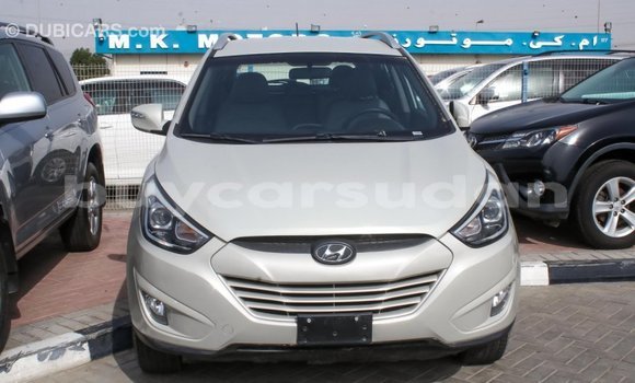 Buy Import Hyundai Tucson Beige Car in Import - Dubai in Al Jazirah State Buy Import Hyundai Tucson Beige Car in Import - Dubai in Al Jazirah State