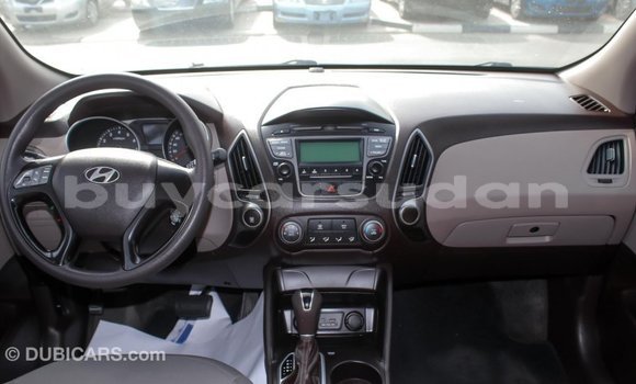 Buy Import Hyundai Tucson Beige Car in Import - Dubai in Al Jazirah State Buy Import Hyundai Tucson Beige Car in Import - Dubai in Al Jazirah State