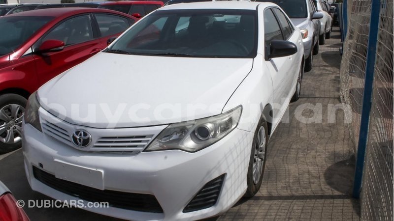 Big with watermark toyota camry al jazirah state import dubai 1440