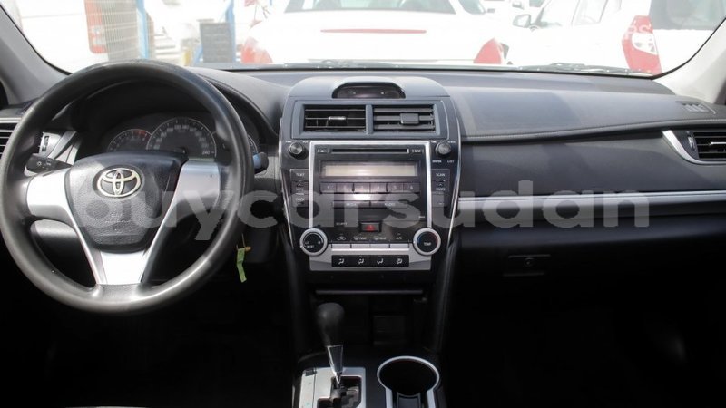 Big with watermark toyota camry al jazirah state import dubai 1440