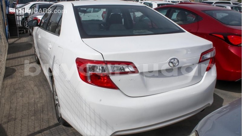 Big with watermark toyota camry al jazirah state import dubai 1440