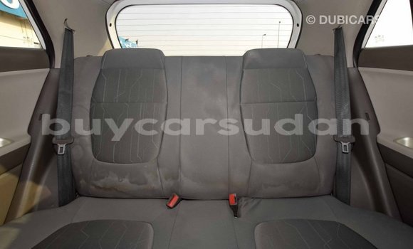 Buy Import Kia Carens White Car in Import - Dubai in Al Jazirah State Buy Import Kia Carens White Car in Import - Dubai in Al Jazirah State