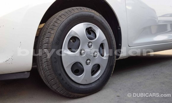 Buy Import Kia Carens White Car in Import - Dubai in Al Jazirah State Buy Import Kia Carens White Car in Import - Dubai in Al Jazirah State