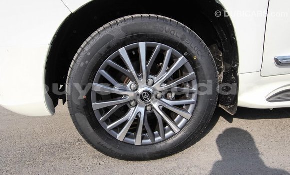 Buy Import Toyota Land Cruiser White Car in Import - Dubai in Al Jazirah State Buy Import Toyota Land Cruiser White Car in Import - Dubai in Al Jazirah State