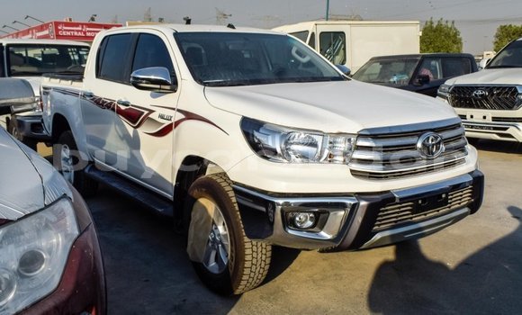 Buy Import Toyota Hilux White Car in Import - Dubai in Al Jazirah State Buy Import Toyota Hilux White Car in Import - Dubai in Al Jazirah State