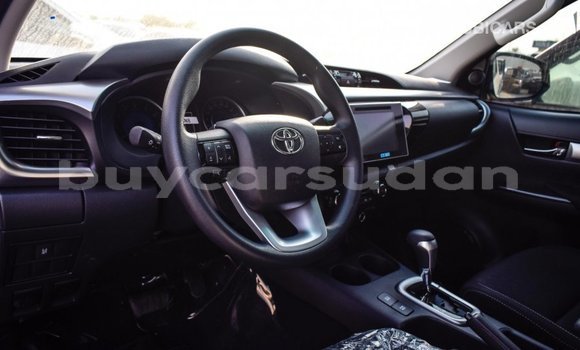 Buy Import Toyota Hilux White Car in Import - Dubai in Al Jazirah State Buy Import Toyota Hilux White Car in Import - Dubai in Al Jazirah State