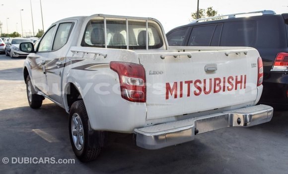 Buy Import Mitsubishi L200 White Car in Import - Dubai in Al Jazirah State Buy Import Mitsubishi L200 White Car in Import - Dubai in Al Jazirah State