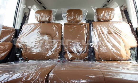 Acheter Import Voiture Nissan Patrol Marron à Import - Dubai, État d'Al Jazirah Acheter Import Voiture Nissan Patrol Marron à Import - Dubai, État d'Al Jazirah