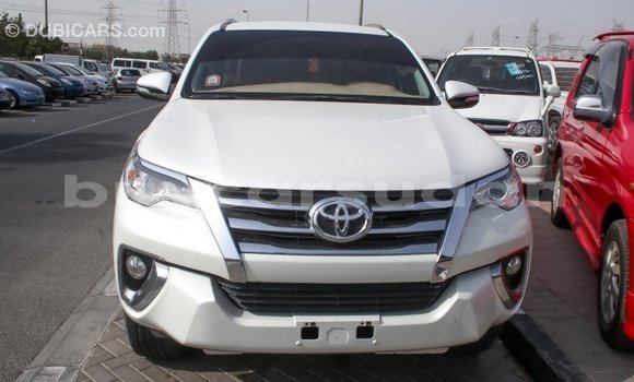 Buy Import Toyota Fortuner White Car in Import - Dubai in Al Jazirah State Buy Import Toyota Fortuner White Car in Import - Dubai in Al Jazirah State